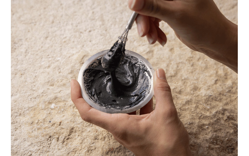 Masque en poudre au lait de chèvre : le nouveau rituel beauté naturel
